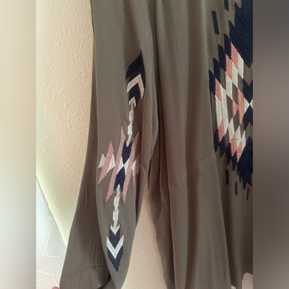 Western/Aztec Cardigan - Picture 7 of 14